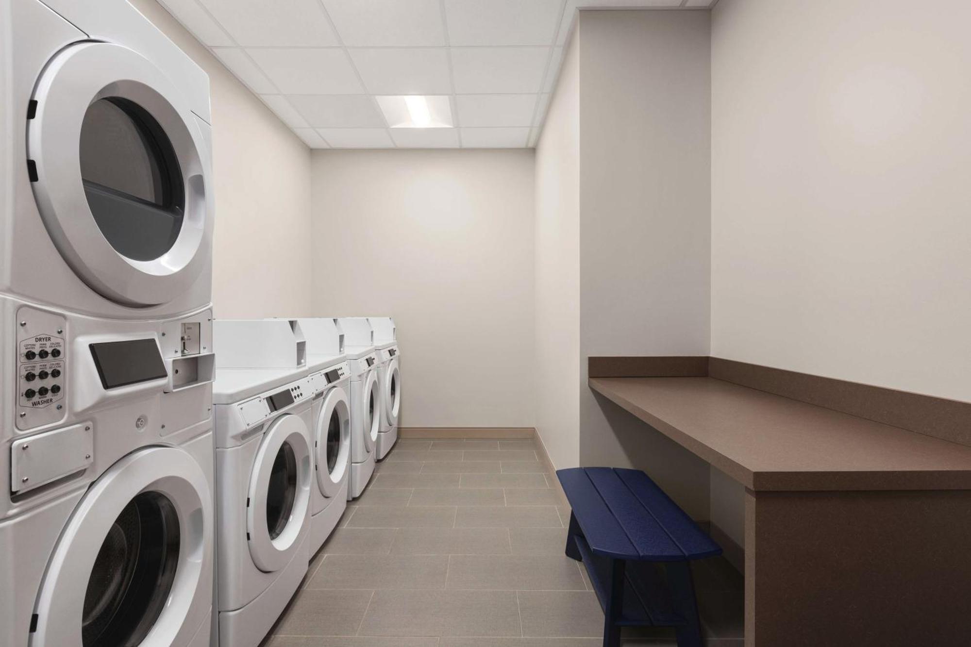 Home2 Suites By Hilton Nashville West End Avenue מראה חיצוני תמונה